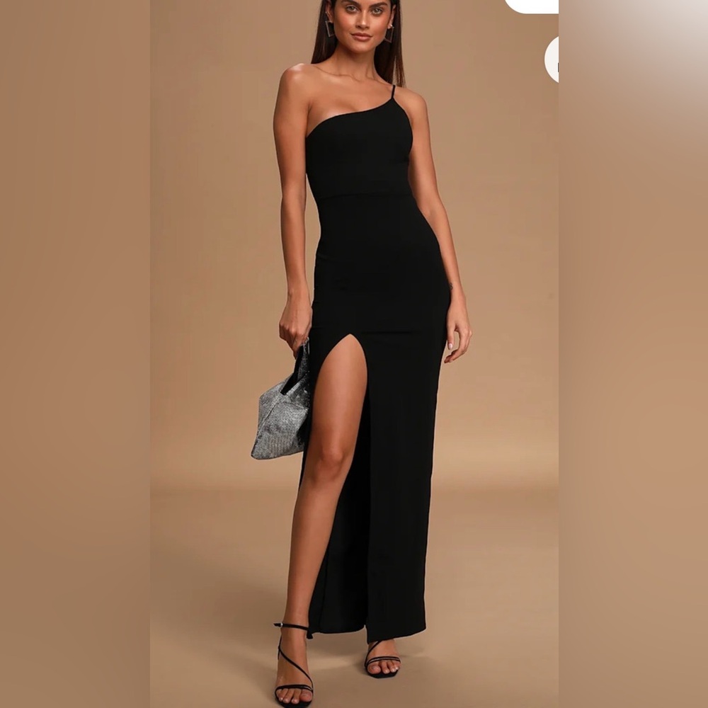 Keeper of My Heart Black One-Shoulder Maxi Dress from Lulu’s